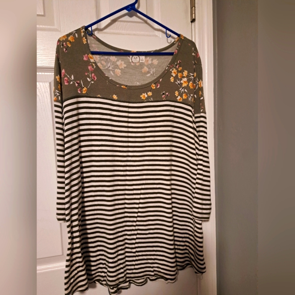 Maurice's Top